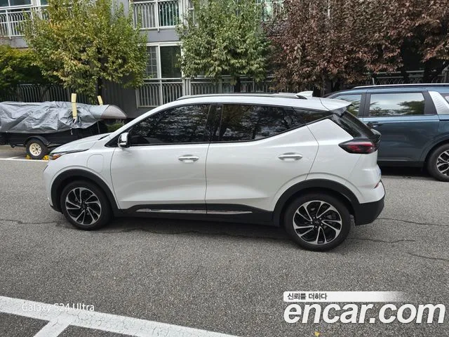 Chevrolet Bolt EUV — Фото автомобиля 3