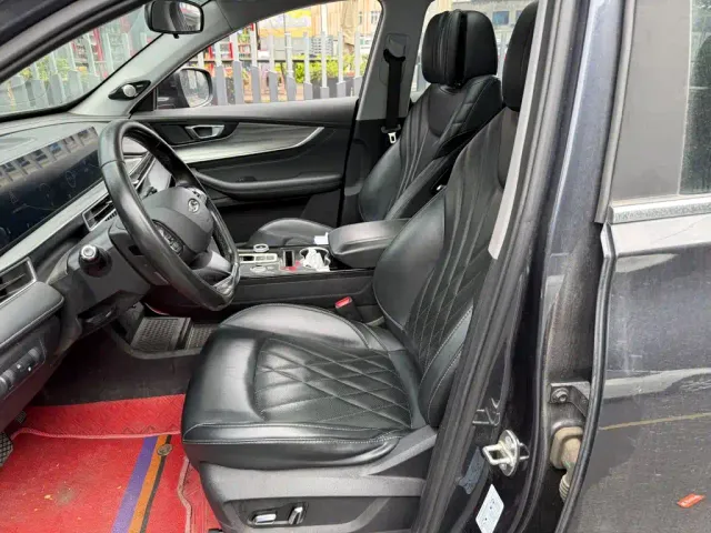 Chery Tiggo 8 PLUS Kunpeng e+ — Фото автомобиля 8