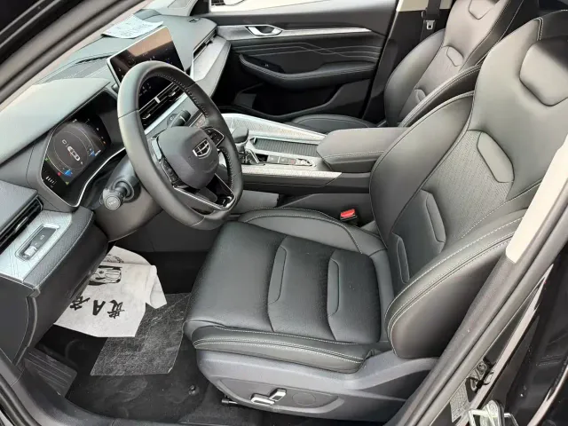 Geely Xingrui — Фото автомобиля 4