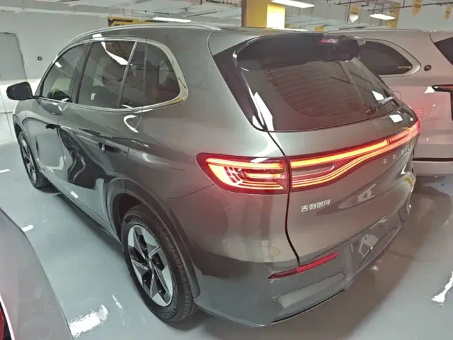 Geely Galaxy E5 — Фото автомобиля 4