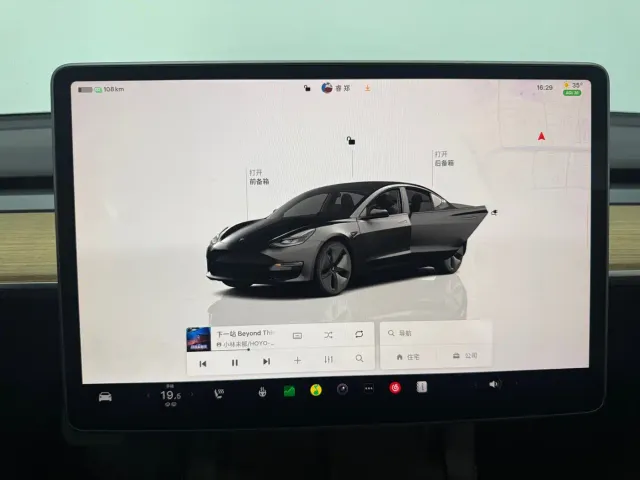Tesla Model 3 — Фото автомобиля 14