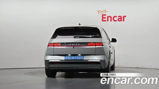Hyundai Ioniq 5 — Фото автомобиля 4