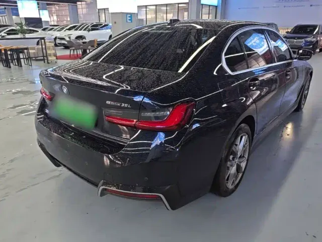 BMW i3 — Фото автомобиля 6