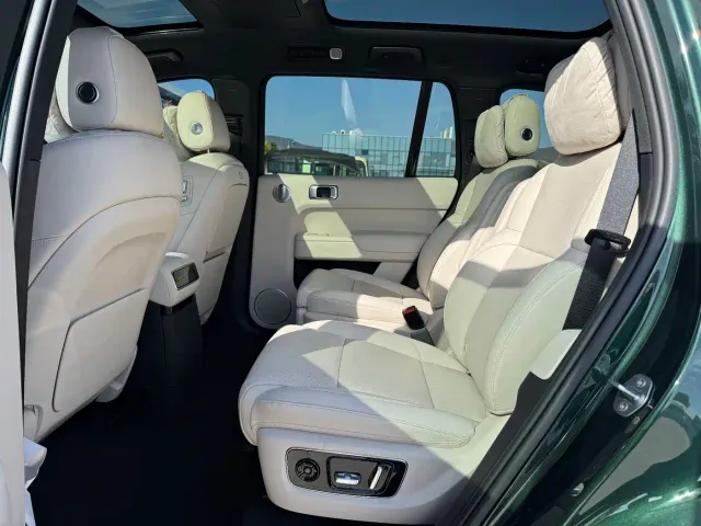 Li Auto L9 — Фото автомобиля 9