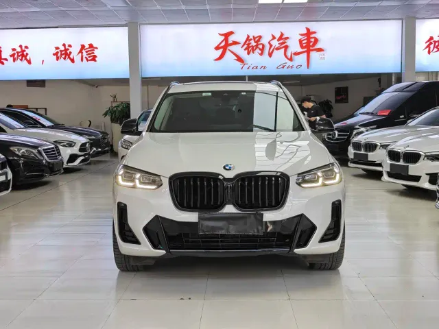 BMW X3 — Фото автомобиля 3