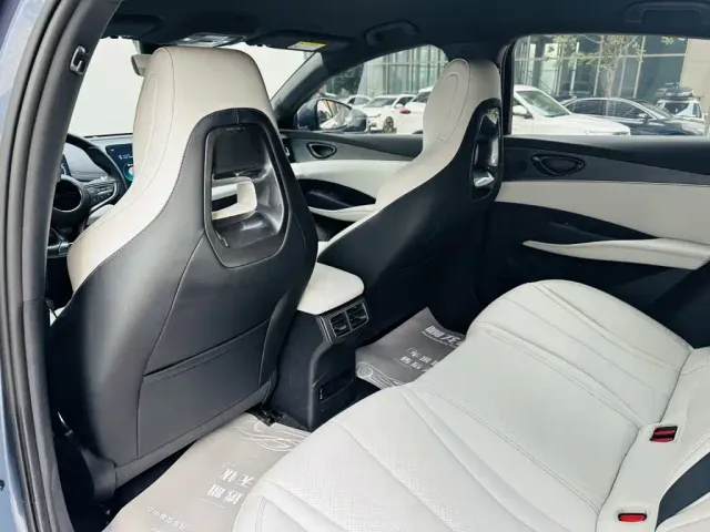 BYD Seal 06 — Фото автомобиля 10