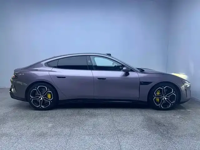 Xiaomi SU7 — Фото автомобиля 20