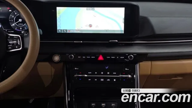 Kia Carnival Generation 4 — Фото автомобиля 13