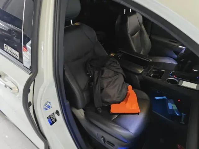 Toyota Sienna — Фото автомобиля 24