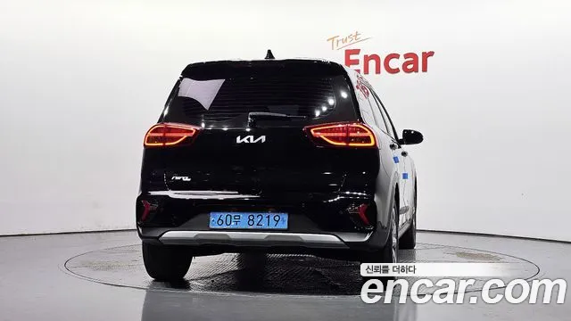 Kia Niro Niro Plus Air — Фото автомобиля 4