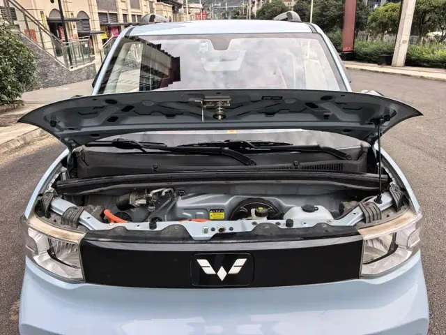 Wuling Hongguang Mini EV — Фото автомобиля 15