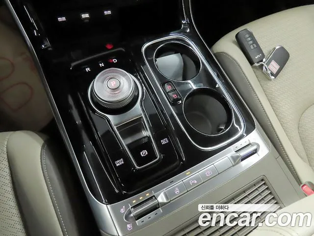 Kia Carnival 4th Gen — Фото автомобиля 14