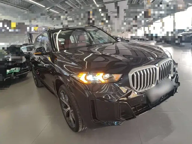 BMW X5 — Фото автомобиля 3