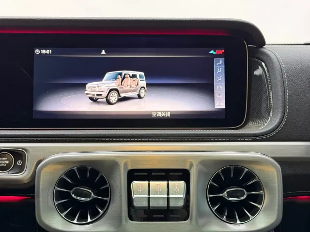 Mercedes-Benz G-Class — Фото автомобиля 15