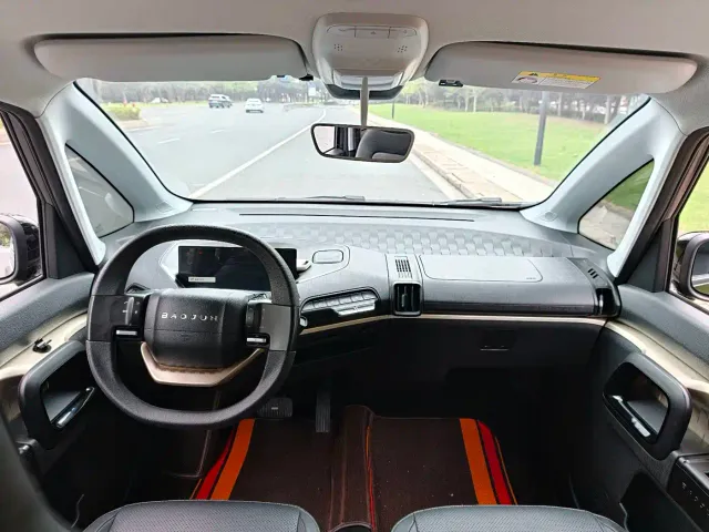 Baojun KiWi EV — Фото автомобиля 9