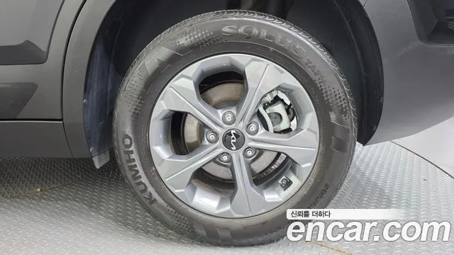 Kia Seltos New — Фото автомобиля 6