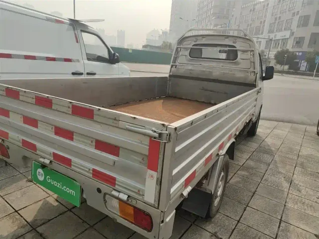 Wuling Electric Truck — Фото автомобиля 6