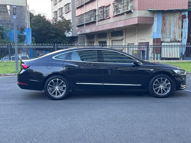 Buick LaCrosse — Фото автомобиля 13