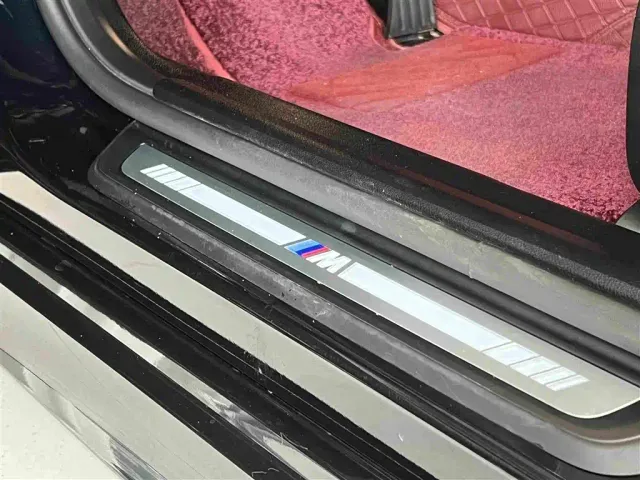 BMW 3 Series — Фото автомобиля 23