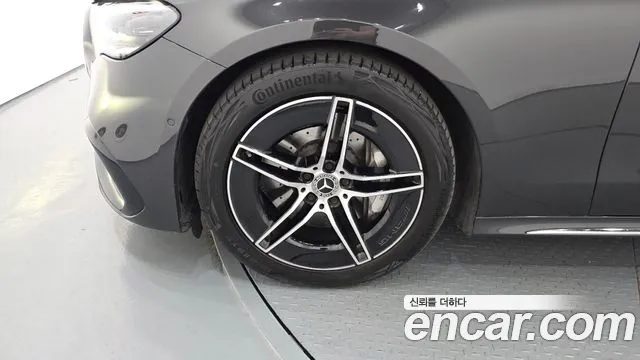 Mercedes-Benz E-Class W214 — Фото автомобиля 5