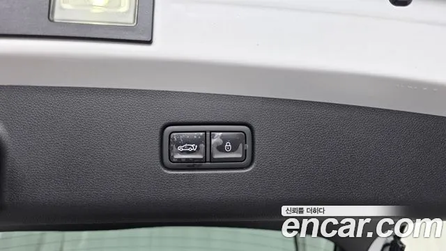 Genesis GV70 2.5T Бензин 2WD — Фото автомобиля 29