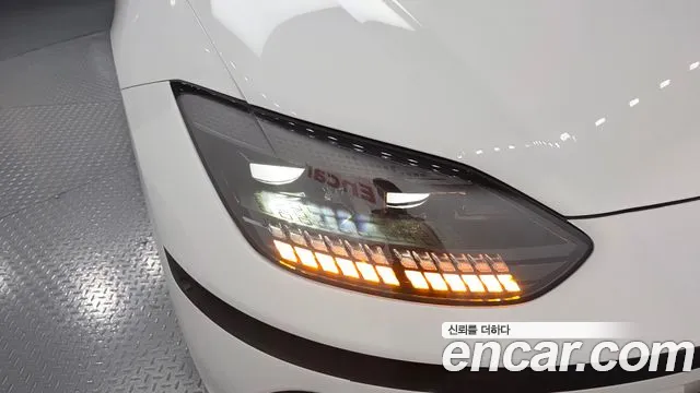 Hyundai Ioniq 6 — Фото автомобиля 21
