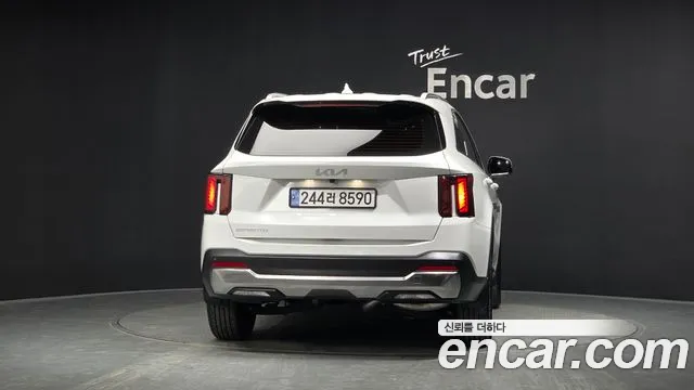Kia Sorento — Фото автомобиля 4