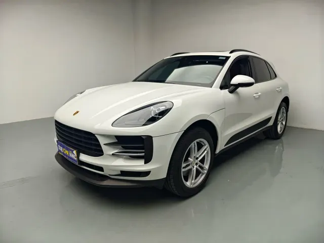 Фотография автомобиля — Porsche Macan