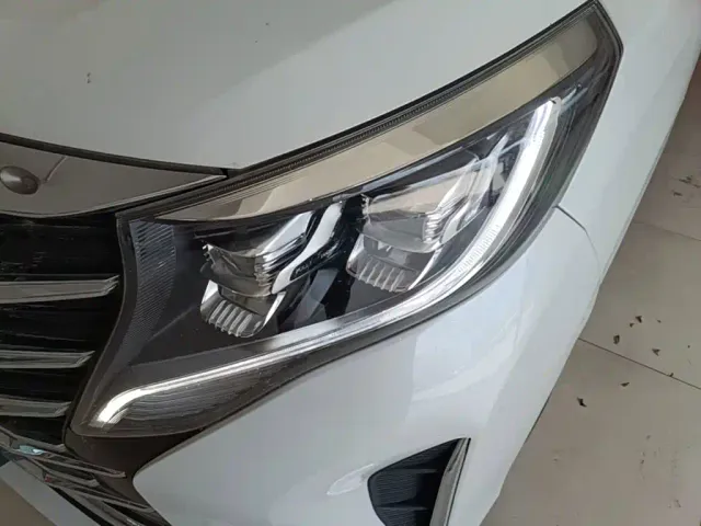 GAC Trumpchi M8 — Фото автомобиля 23