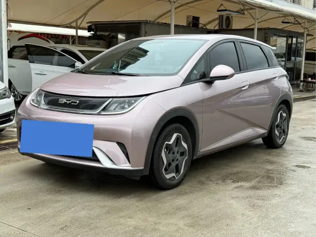 Фотография автомобиля — BYD Dolphin