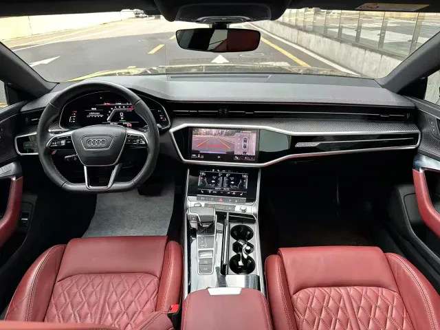 Audi Audi A7L 2023 45 TFSI quattro S-line Black Warrior Edition — Фото автомобиля 5