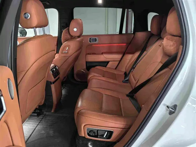 Li Auto L7 — Фото автомобиля 6