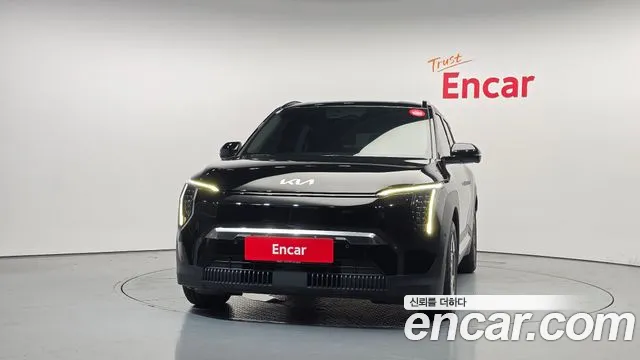 Kia EV3 — Фото автомобиля 3
