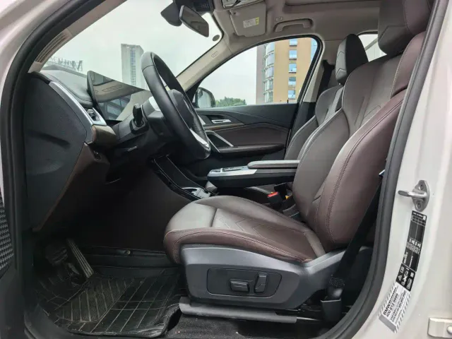 BMW X1 — Фото автомобиля 13
