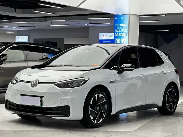 Volkswagen ID.3 — Фото автомобиля 2