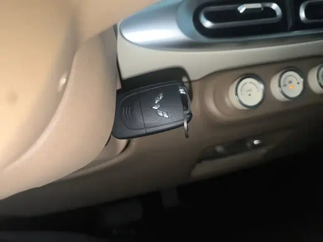 Wuling Hongguang Mini EV — Фото автомобиля 8