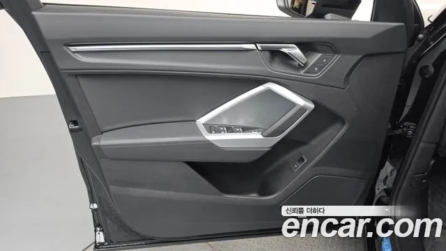 Audi Q3 40 TFSI quattro Premium — Фото автомобиля 19