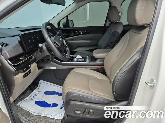 Kia Carnival — Фото автомобиля 11