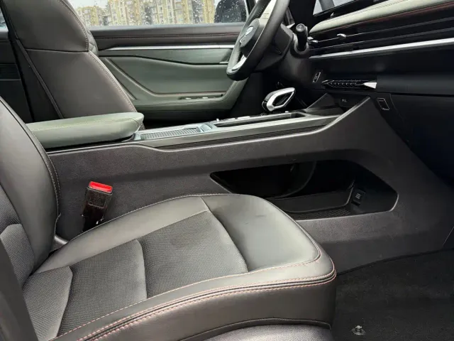 Geely Haoyue L — Фото автомобиля 10