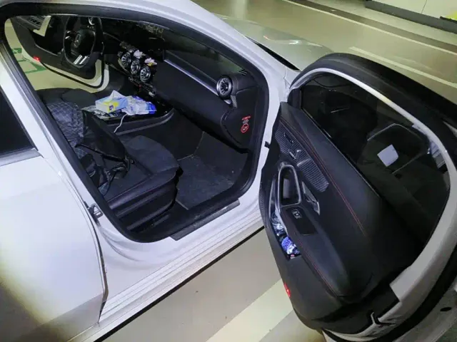 Mercedes-Benz A-Class — Фото автомобиля 12