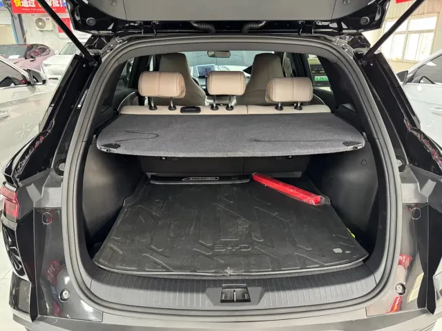 BYD Song Pro — Фото автомобиля 17