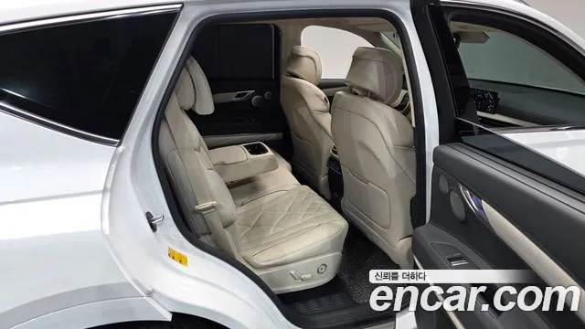 Genesis GV80 — Фото автомобиля 18