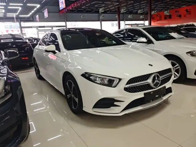 Mercedes-Benz A-Class — Фото автомобиля 3