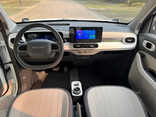 Geely Panda — Фото автомобиля 11