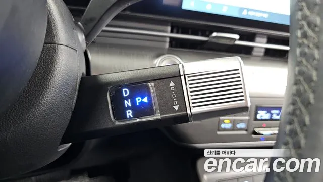 Hyundai Kona — Фото автомобиля 12