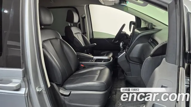 Hyundai Staria Staria Карго 5 мест — Фото автомобиля 24