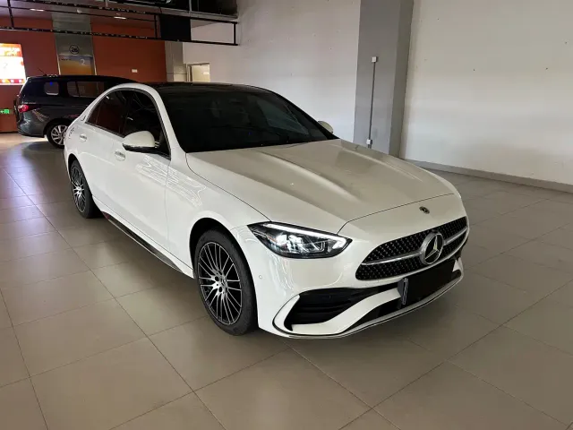 Mercedes-Benz C-Class — Фото автомобиля 3