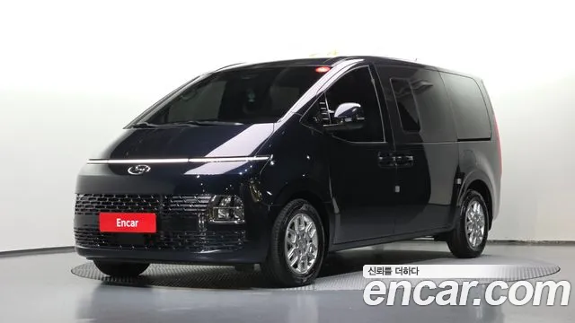 Фотография автомобиля — Hyundai Staria