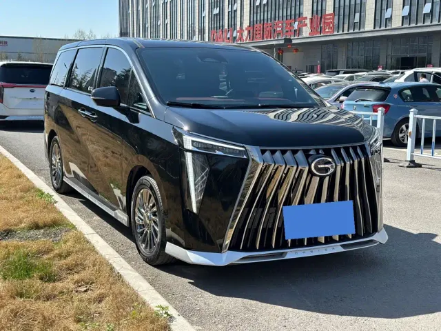 GAC Trumpchi M8 — Фото автомобиля 3