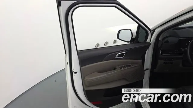 Kia Carnival 4th Gen — Фото автомобиля 13